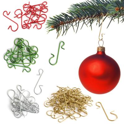 China Environmental Metal Ornament Hooks Christmas Tree S Shaped Ball Pendant Hanging Metal Ornament Decoration For Navidad Home New Year for sale