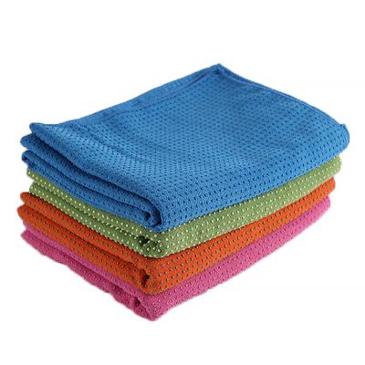 China Compressed Exercise Quick Dry Towel Microfiber Yoga Towels Eco-Friendly Yoga Mat Towel for sale