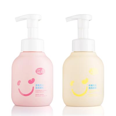 Chine Bouteille faciale écumante 300ML de détergent de finition en plastique de toucher doux pour des enfants à vendre