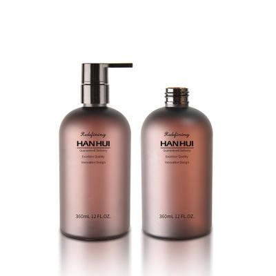 China 360 ml Plastik Shampoo Flaschen Behälter für die Haarpflege Matte Finish Braun Farbe zu verkaufen