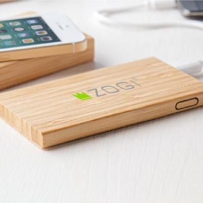 China Fast Natural Bamboo Power Bank Mobile Universal Wireless Charging Charger Power Bank 10000mah For Business Gift for sale