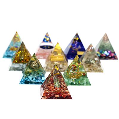 China Wholesale China Natural Pyramid Gem Crystals Healing Stones Reiki Seven Chakra Orgonite for Meditation for sale