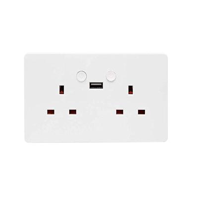 China With USB Ports With 13A USB Ports Wifi Smart Plug UK Standard Power Socket With Dual USB Wall Wifi Smart Socket For Tuya/Smart Life APP for sale