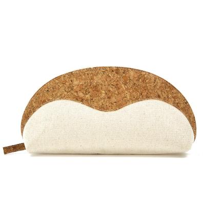 China Fashion Cotton Canvas Cosmetics Storage Bag Grain Zipper Travel Wash Bag Eco-friendly Wooden Shell Shaped Makeup Bag for sale