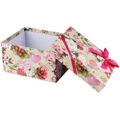 China High Performance Materials Flower Pattern Recycled Square Gift Boxes With Lids Decorative Box Craft Paper Box For Presents for sale