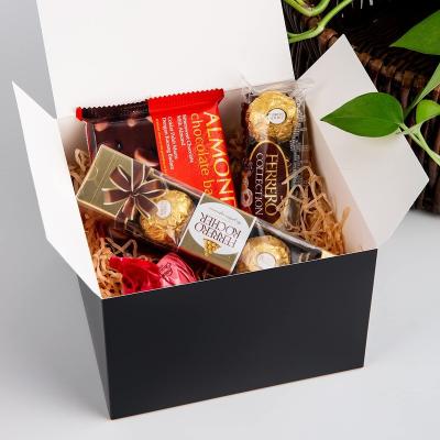 China Manufacturer Fancy Design Food Recyclable Candy Gift Chocolate Wrapping Paper Custom Packaging Gift Box With Lid With Bag for sale