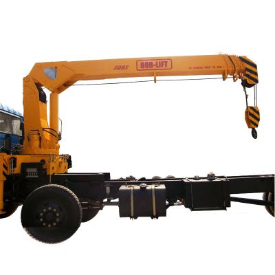 China TRUCK CRANE China 8 ton truck crane capacity truck mounted crane truck crane are in good price on sale for sale