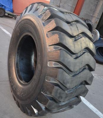 China TRANSKING brand bias off road OTR tyres 23.5-25 L5 for sale