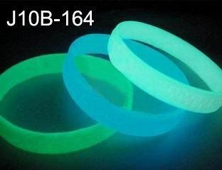 China China Glow in the Dark Silicone Bracelet for sale