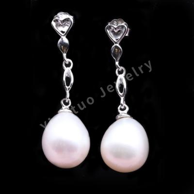 China Trendy Heart Silver Natural Freshwater Pearl Fashion Button Jewelry Loose Pearl Earrings for sale