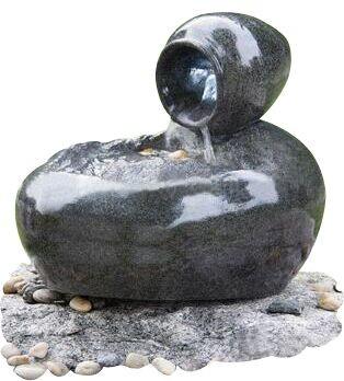 Chine Fontaines d'eau extérieures de sphère de fibre de verre avec les pots/la fontaine de caractéristique eau de boule à vendre