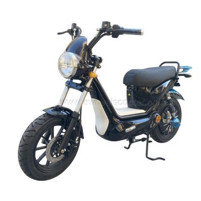 China 2200w Electric Motorcycle With Big Tire 45km/h EEC Electric Scooter 90/90-12