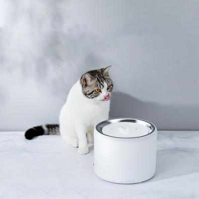 China Cat Water Dispenser Household Automatic Pet Water Circulation Small Dog Cat Automatic Purifier Built-in Water Fountain for sale