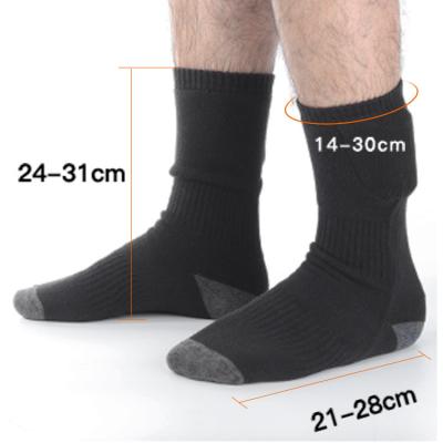 Chine Chaussettes chauffantes électriques à piles, longueur des chaussettes chauffantes rechargeables ODM 21-28cm à vendre