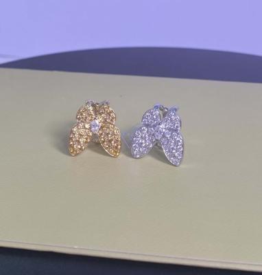 Chine Or jaune pur 18 carats deux boucles d'oreilles en or papillon saphir et diamant boucles d'oreilles 0,99 carats à vendre