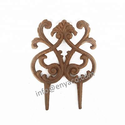 China Easily Assembled Fence Decorations , Garden Edging Border Cast Iron Fence Ornaments for sale