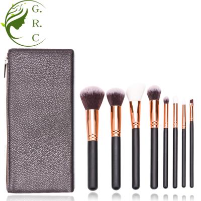 China Angular Blush Private Label Rose Gold Soft Synthetic Hair 8Pcs Wooden Makeup Brush Set With Bag en venta