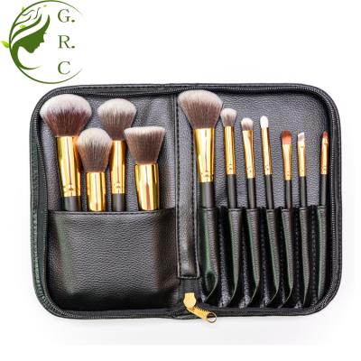 中国 Angular Blush Hottest Rose Gold Makeup Brush Set With Zipper Pouch High End Pack 販売のため