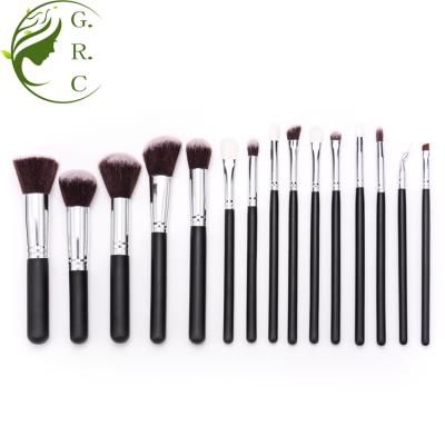 China Angular Blush Private Logo Printing 15 Pcs Pro Makeup Brushes Black Silver Olive Handle Cosmetic Brushes en venta