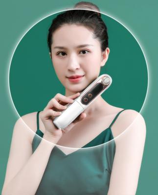 China Portable Electric Acne Treatment Blackhead Remover Water Cycle Pore Vacuum Beauty Device for sale