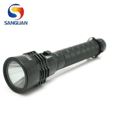 China China Factory Camping Diving Flash Light 150 Meters Deep Waterproof Waterproof Super Power LED Tactical Flashlight for sale