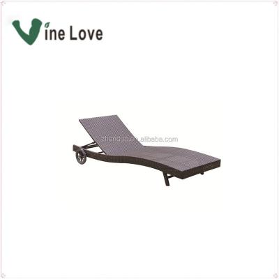 China Hot Selling Endurance Beach Lounger Lazy Side Pool Side Outdoor Furniture for sale