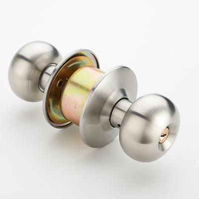 China Bedroom and bathroom(Wooden doors) Satin Nickel Finished Round Levers Colonial Privacy Keyless Door Knob Locks for sale