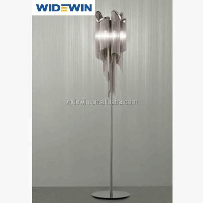 China Aluminum Iron Chain Tassel Floor Lamps for sale