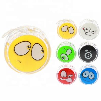 China Different Expression of Smile FLASHING Yoyo Ball Mix Transparent Package with Light for sale