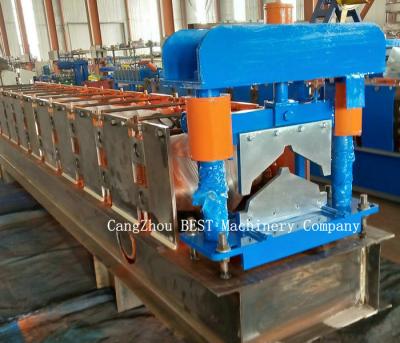 China Ridge Cap Chain Driven Roll Forming Machine 350H Steel With Hydraulic Cutting for sale