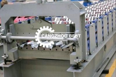 China Automatic Galvanized Steel Sheet Cr12 Floor Deck Roll Forming Machine for sale