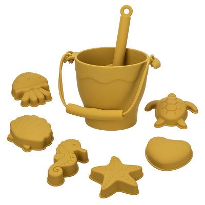 China Soft Toy New Portable Silicone Sand Bucket Toys Customized Silicone Beach Toys Silicone Bucket and Shovel Sets for sale