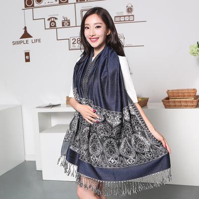 China Fashion casual hot sale lady scarves and shawls stylish and high quality printed for sale