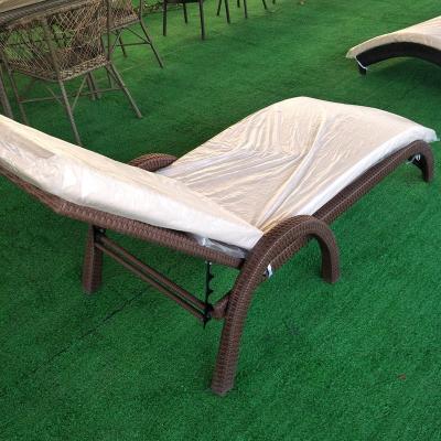 China Weather Outdoor Furniture Adjustable Chaise Lounge Camping Folding Cot Recliner Sunbathing Beach Pool Bed Cradle for sale