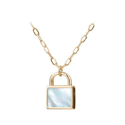 China CLASSIC 316l Stainless Steel Necklace Women and Men Gold Lock Necklace for sale