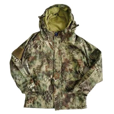 China Anti-static Outdoor Camping Python Green Camouflage Tactical Hunting Tactical Jacket Hoodie for sale