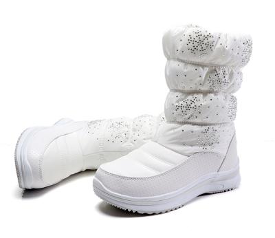 China Fashion Trend Women's Waterproof Fur Lined Winter Frosty Snow Boots for sale