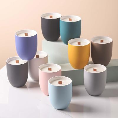 China Home Decoration Nordic Minimalist Ceramic Aromatherapy Cup for Candle Empty Cup Candle Holder Decoration Ceramic Soy Wax Container Wholesale for sale