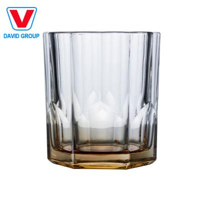 China New High Quality Classic/Postmodern Whiskey Cigar Glasses Crystal Cup Wine Glass Whiskey Tumbler With Cigar Holder Cigar Glass for sale