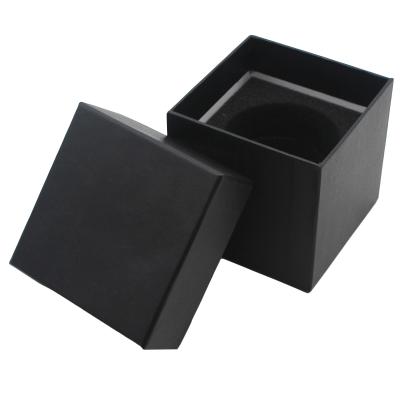 China Recyclable The Most Popular Items Customized Paper Gift Packaging Box Gift Box With Handle for sale