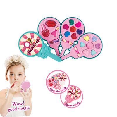 China Children pretend to play portable diy kids gift box girls cosmetics candy lovely makeup toy set 37.5*23*6 cm for sale