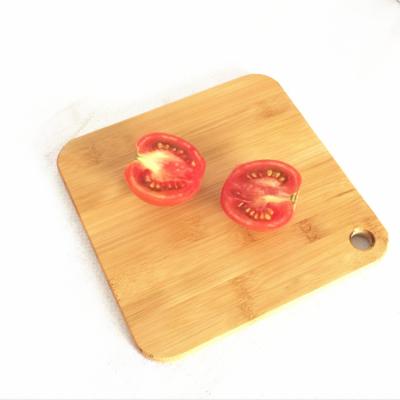 China Viable solid boardBamboo chopping wood cutting boardMini boardSmall fruit auxiliary board for sale