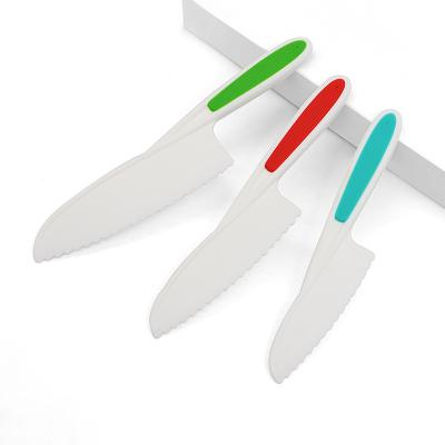 China KingForce 3 Pcs Color Kitchen Kids Viable Knife Set Plastic Cake Knife Wedding Set for sale