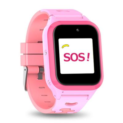 China Hot Selling Wifi IP67 Waterproof 2G Sim Card Phone Call Voice SOS Chat Kids Smartwatch Smart Watch For Children for sale