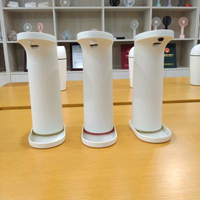 China Foam Direct Wireless Portable Slim Foam Soap Antibacterial Soap Dispenser OEM Factory Supply Automatic Dispenser for sale