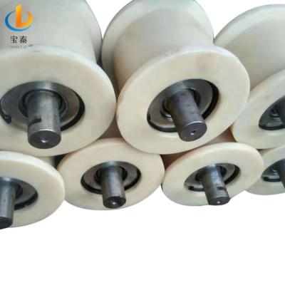 China Modern cheap small nylon roller wheel nylon sliding door bearing pulley wheels plastic roller for sliding door for sale