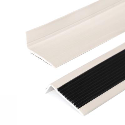 China Stair Step Edge Bag Corner Anti-slip Strip in Soft Flexible PVC for Many Popular Sizes for sale