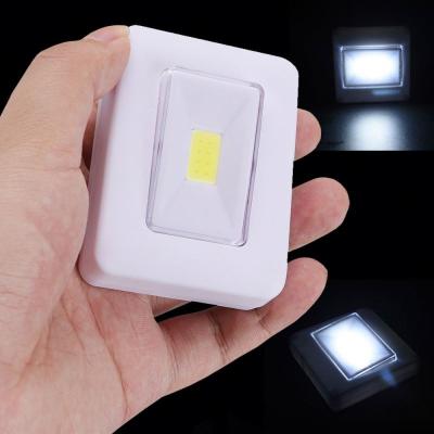 China HOT Magnetic Room LED COB Switch Night Light 3A Battery Operated Wireless Under Cabinet Light with Magnet and Sticker for Garage Cabinet for sale