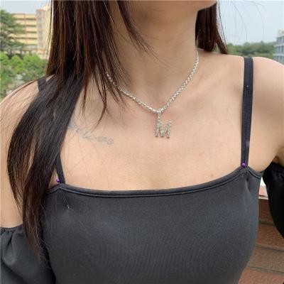 China Newest Friendly Material Women Fashion Jewelry Letter Diamond Necklace Designer Rhinestone Initial Letter Pendant Necklace for sale