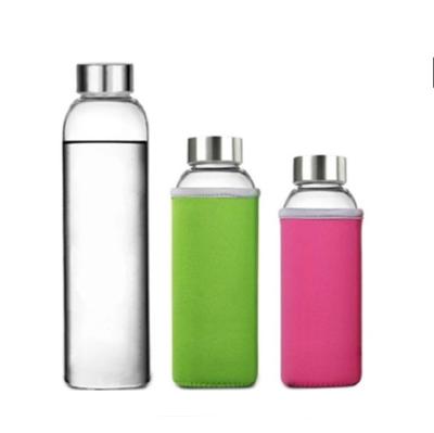 China 550ml Viable Clear Glass Water Bottle Leak Proof Drinking Bubble Tumbler With Neoprene Protective Sleeve for sale